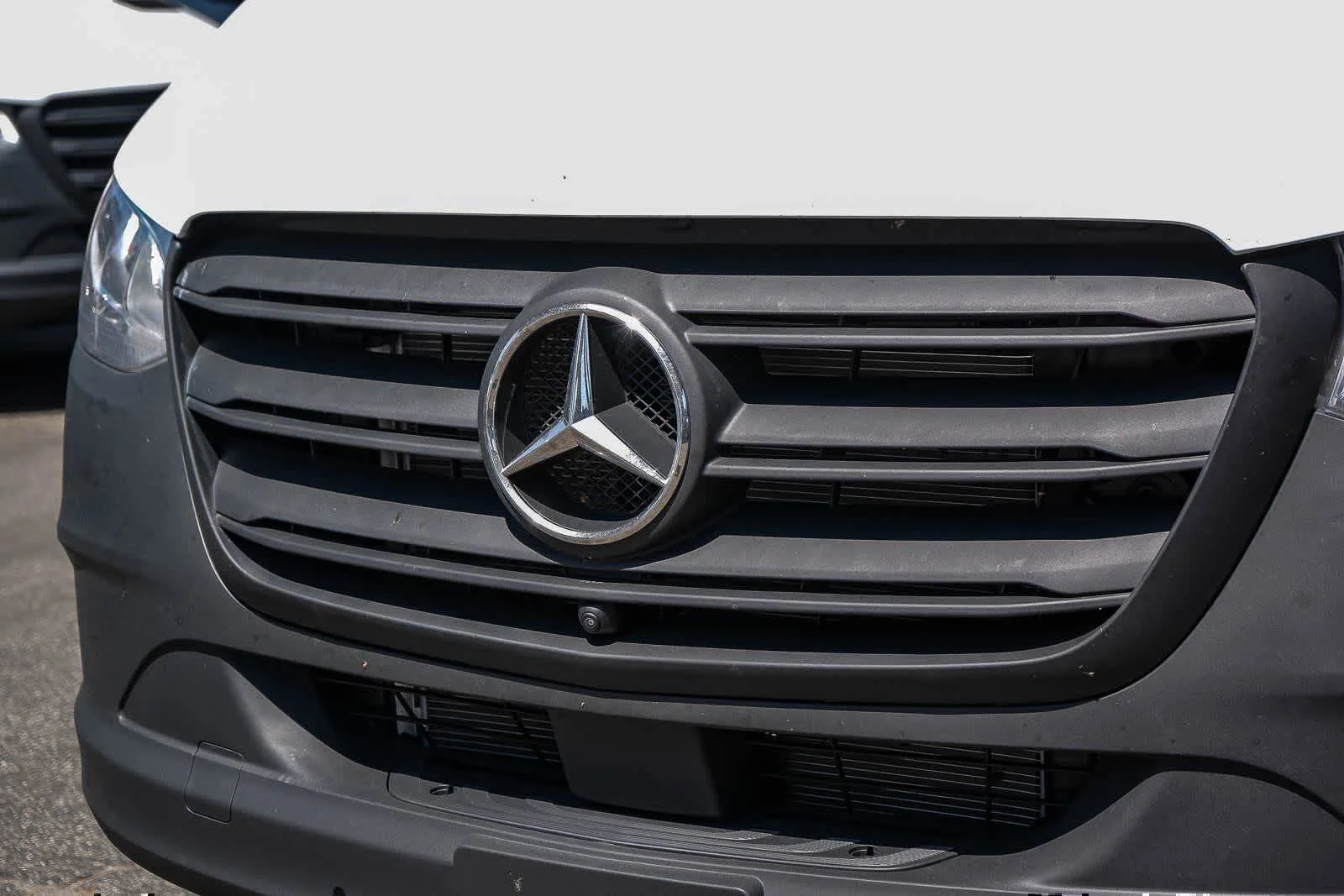 New 2026 Arctic White Mercedes-Benz Crew 144WB High Roof RWD 2.0L I4 Diesel Turbo HO image 6