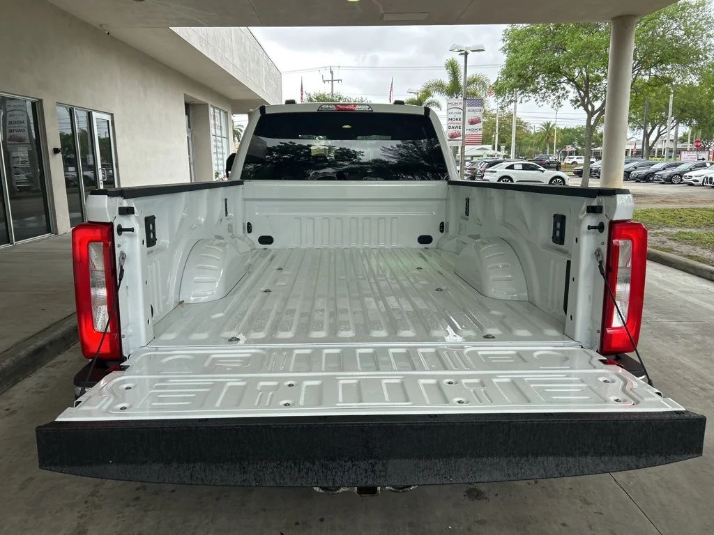 Used 2024 White Ford XLT image 37