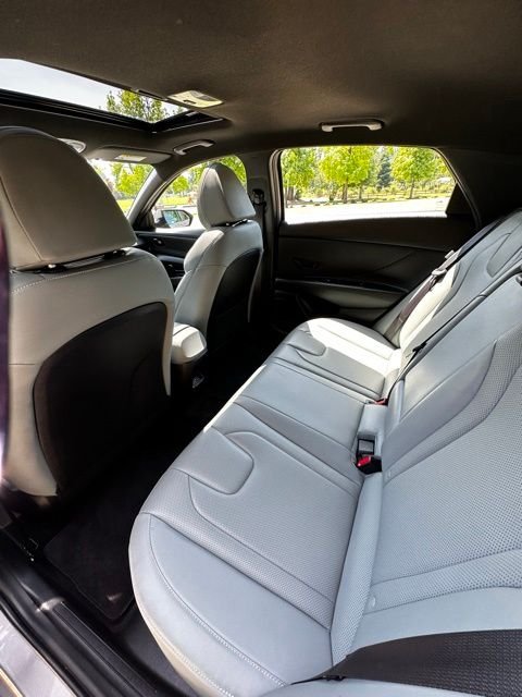 2024 Hyundai Elantra Limited - Photo 19