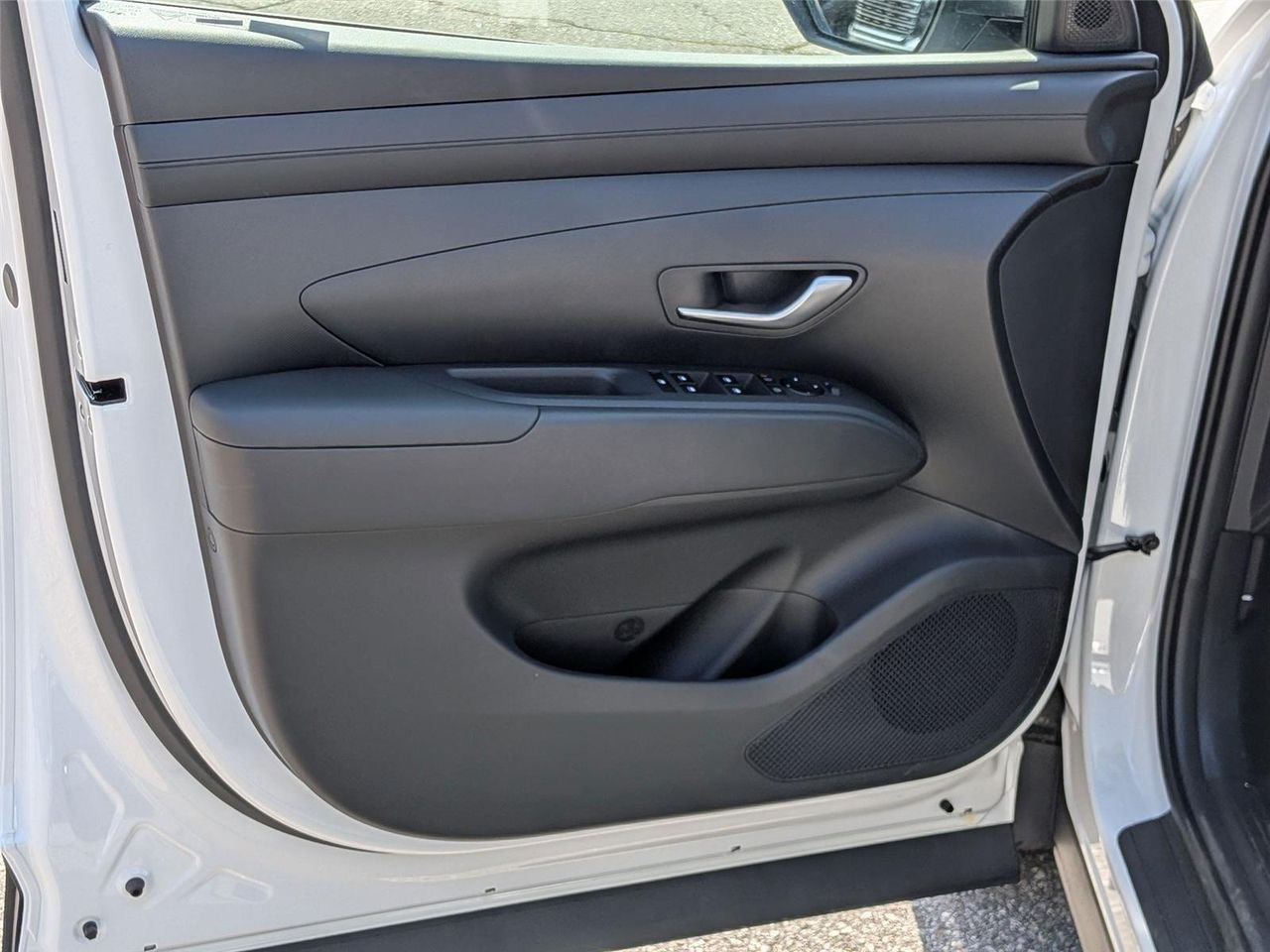 New 2026 Serenity White Pearl Hyundai SEL AWD image 10