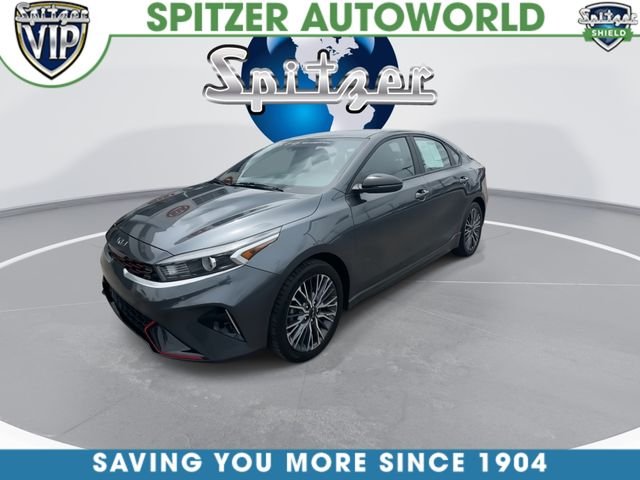 Used 2022 Gray Kia GT-Line image 4