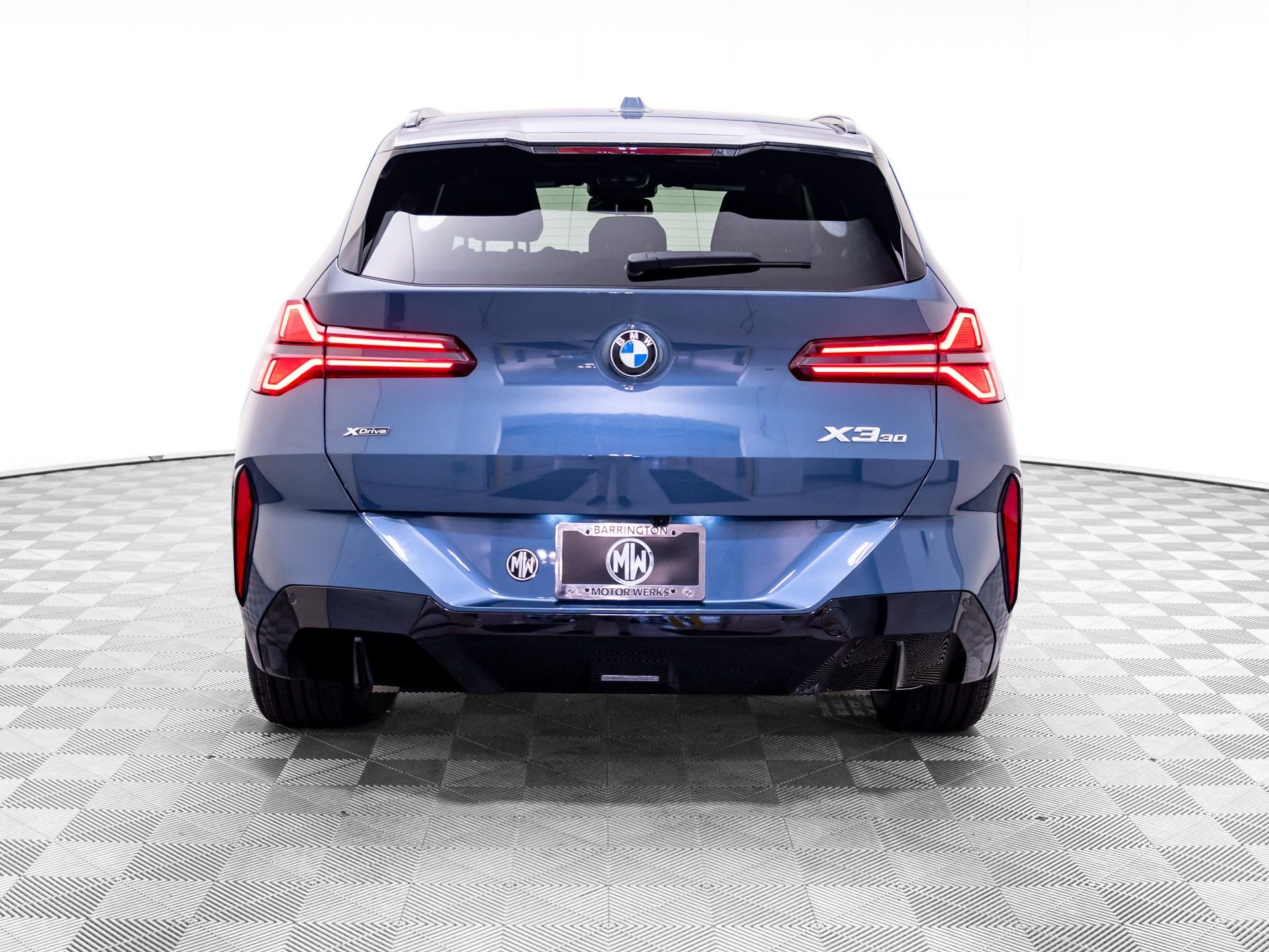 New 2026 Arctic Race Blue metallic BMW 30 xDrive image 5