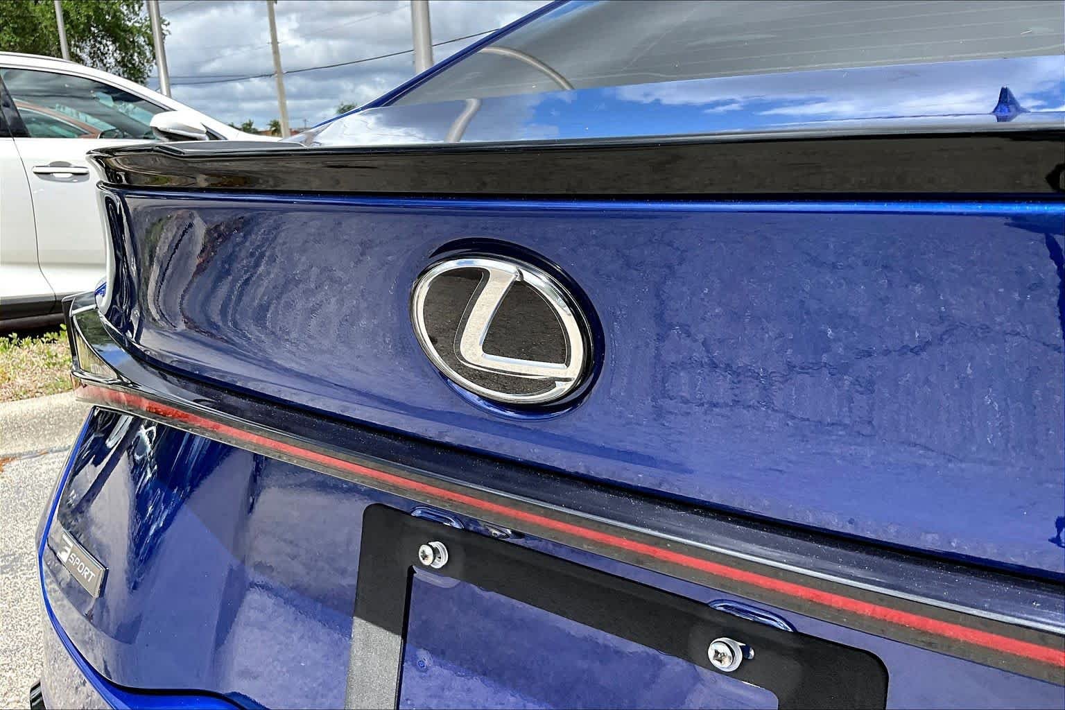 Certified Used 2021 Ultrasonic Blue Mica 2.0 Lexus F SPORT image 31
