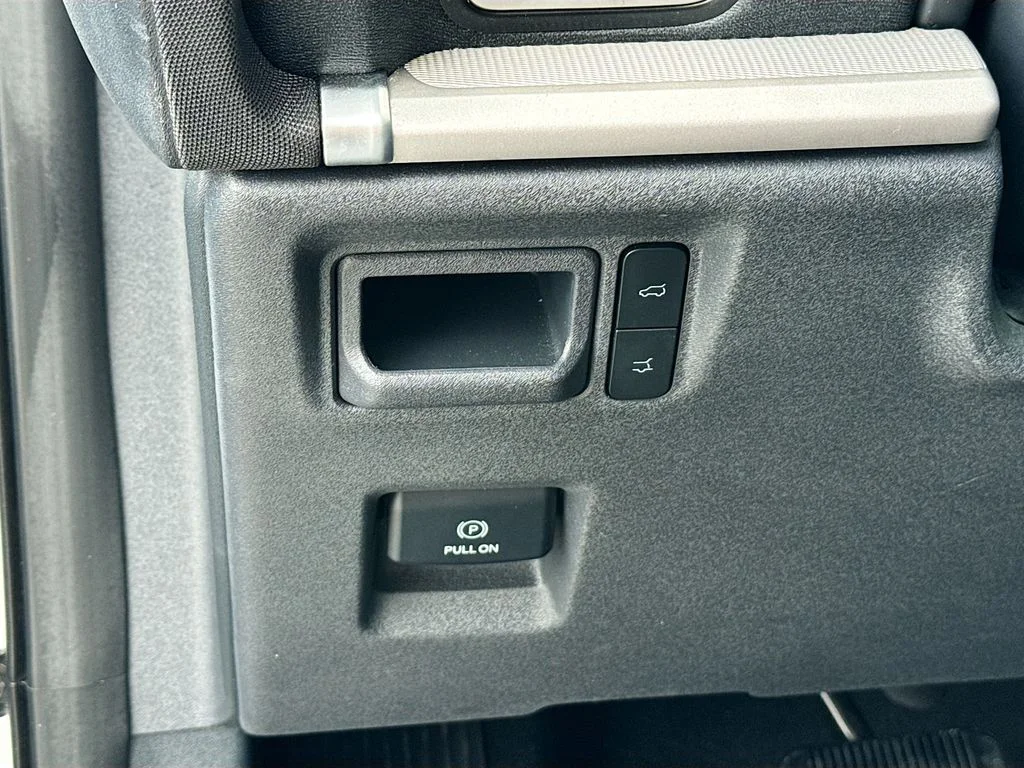Certified Used 2025 White Ford Active image 10
