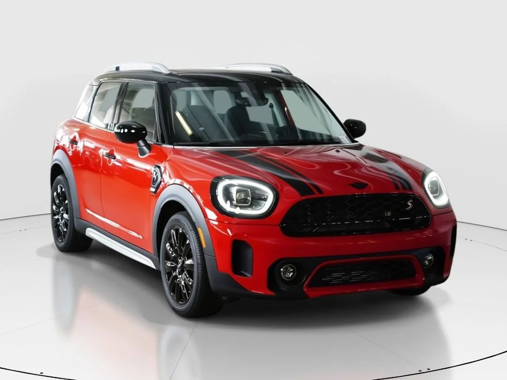 New 2024 Red MINI Signature image 2