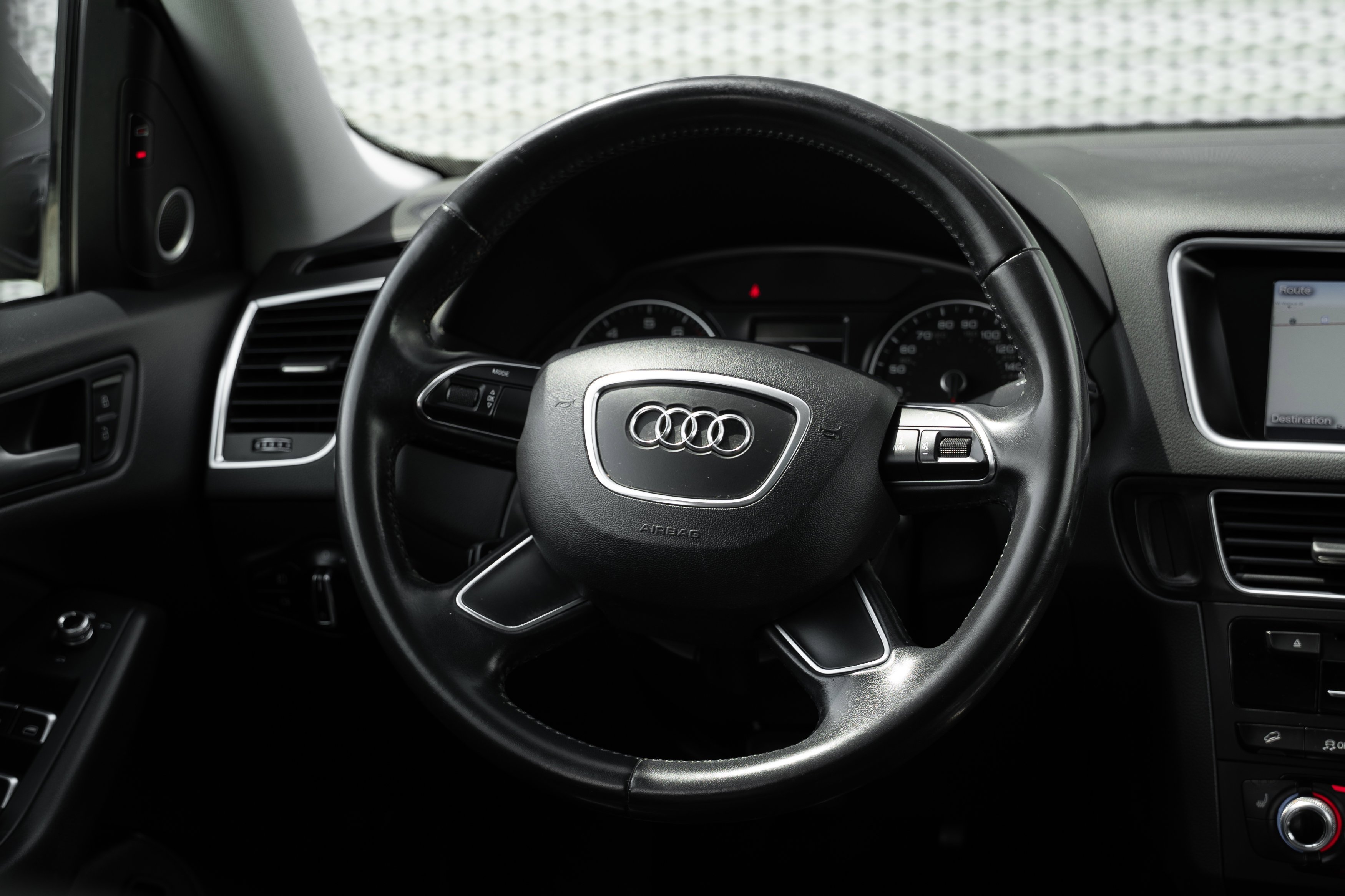 Used 2016 Monsoon Gray Metallic Audi Premium Plus image 9
