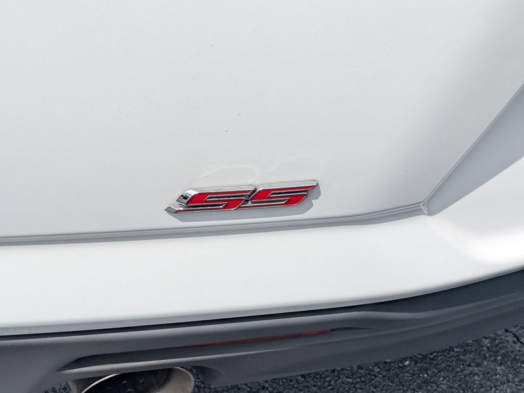 Used 2022 Summit White Chevrolet 1SS image 28
