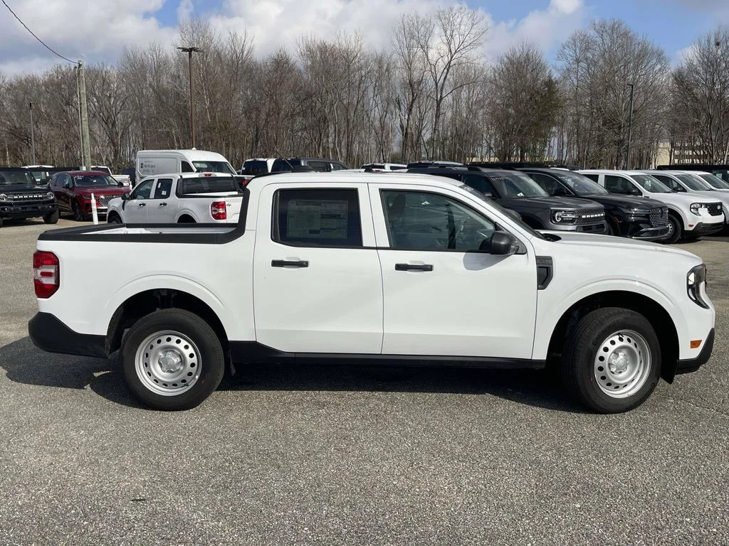 New 2026 White Ford XL image 2