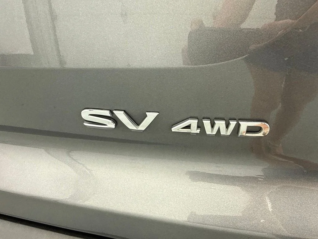 Used 2024 Gray Nissan SV image 11