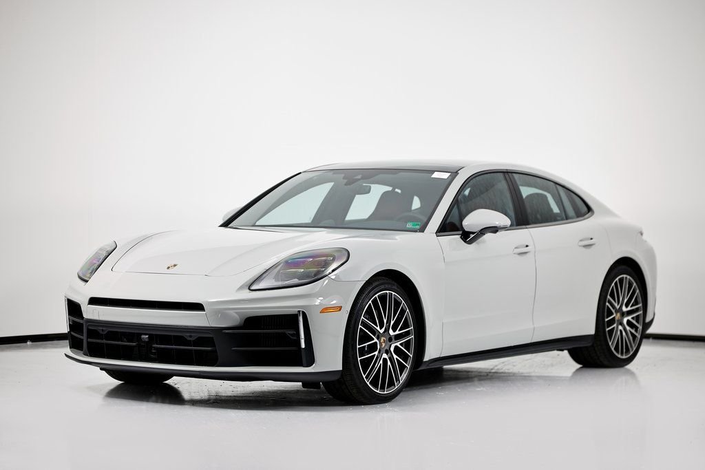 2026 Porsche Panamera Base