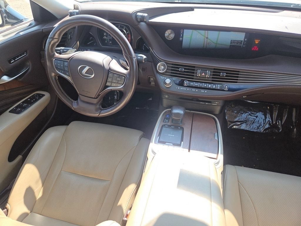 Used 2018 White Pearl Lexus 500 Base image 34