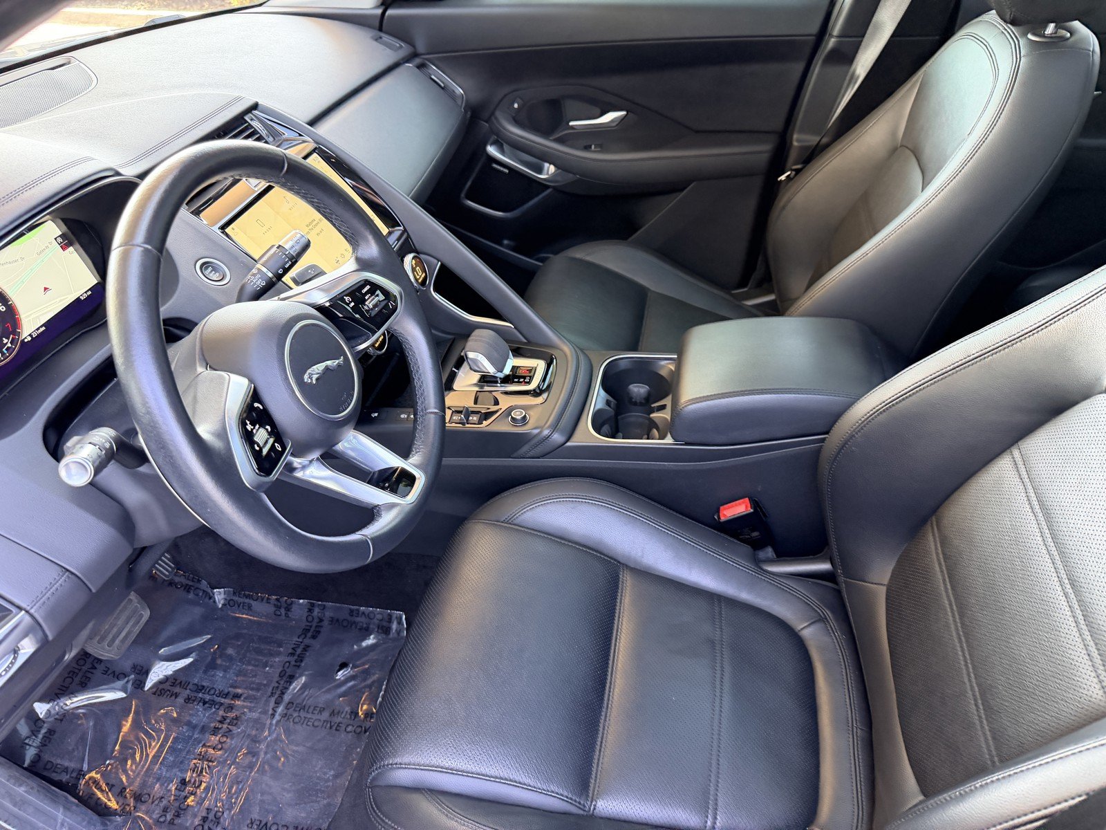 Used 2021 Gray Jaguar P250 SE image 18