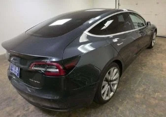 Used 2019  Tesla Long Range image 9