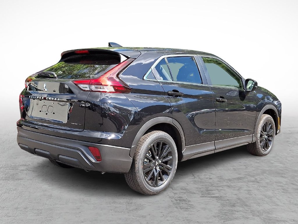 New 2026 Black Mitsubishi LE 1.5T S-AWC image 4