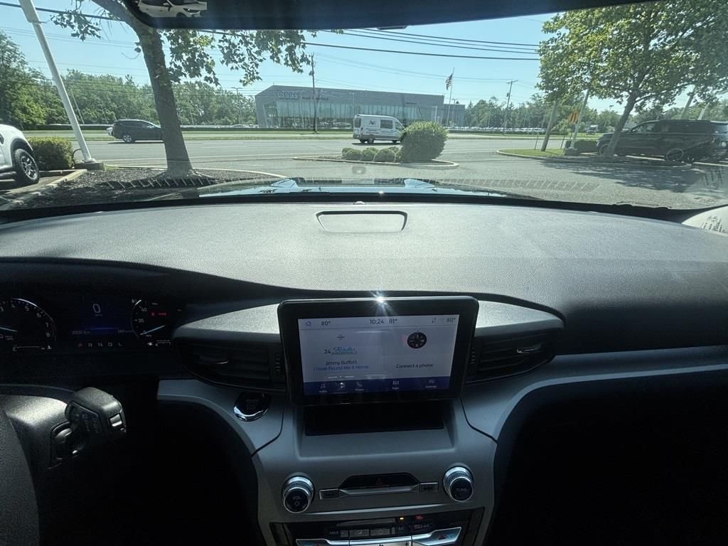 2023 Ford Explorer XLT - Photo 30