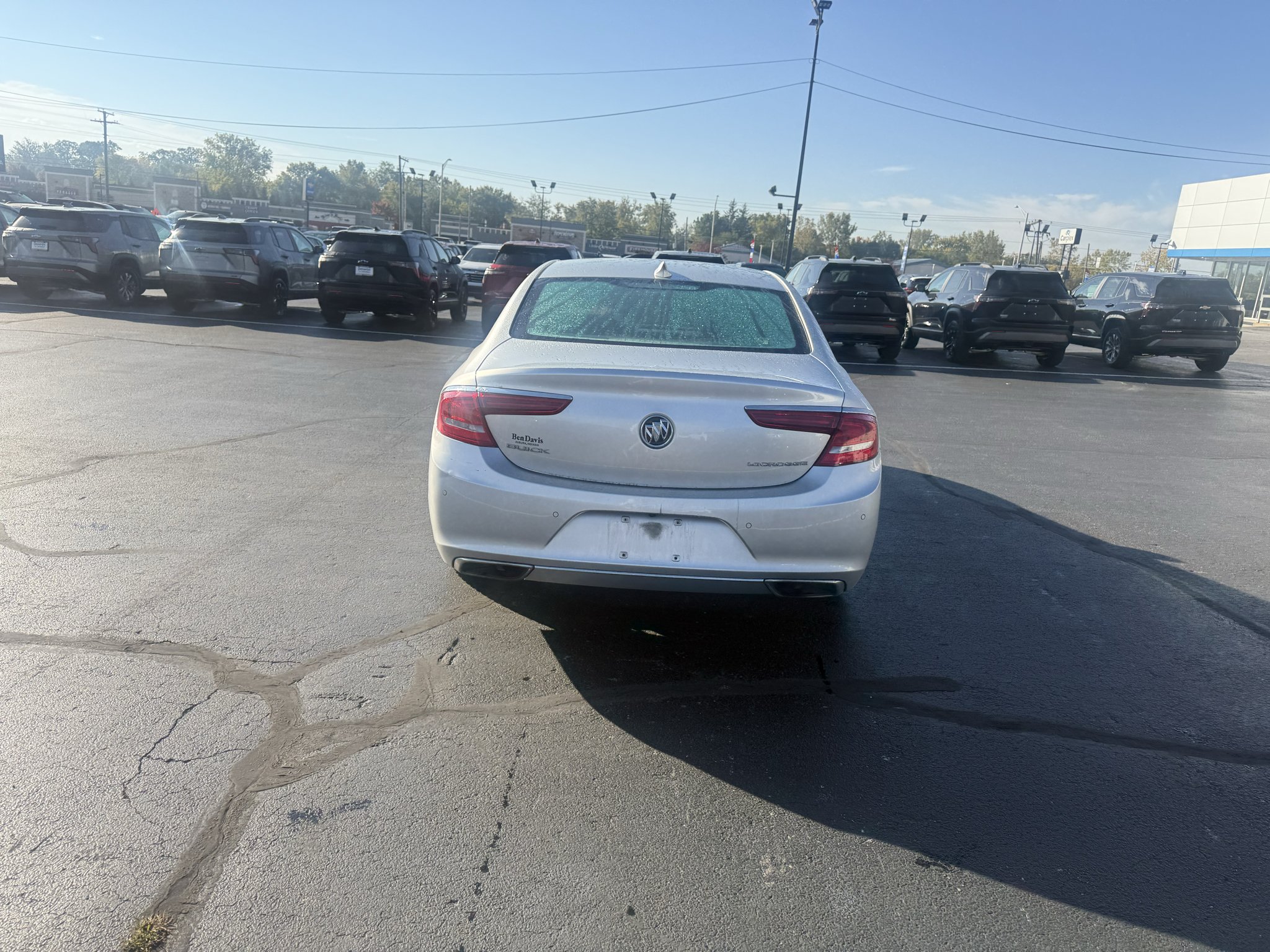 Used 2017 QUICKSILVER METALLIC Buick Essence image 5