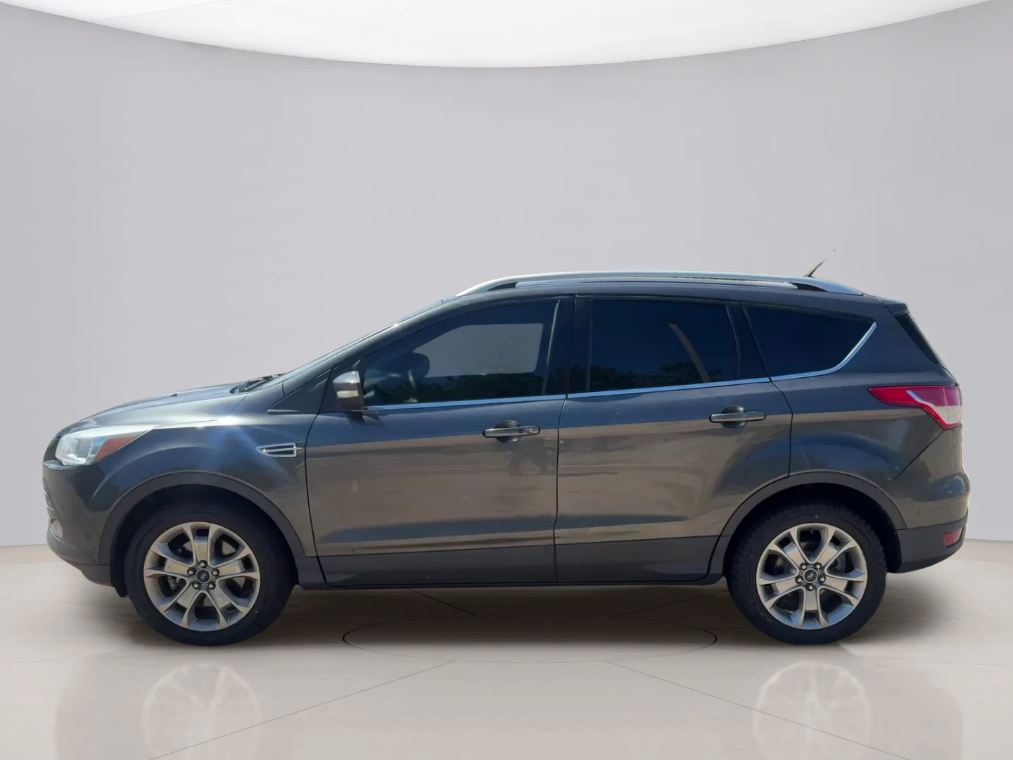 Used 2016 Gray Ford TITANIUM image 8