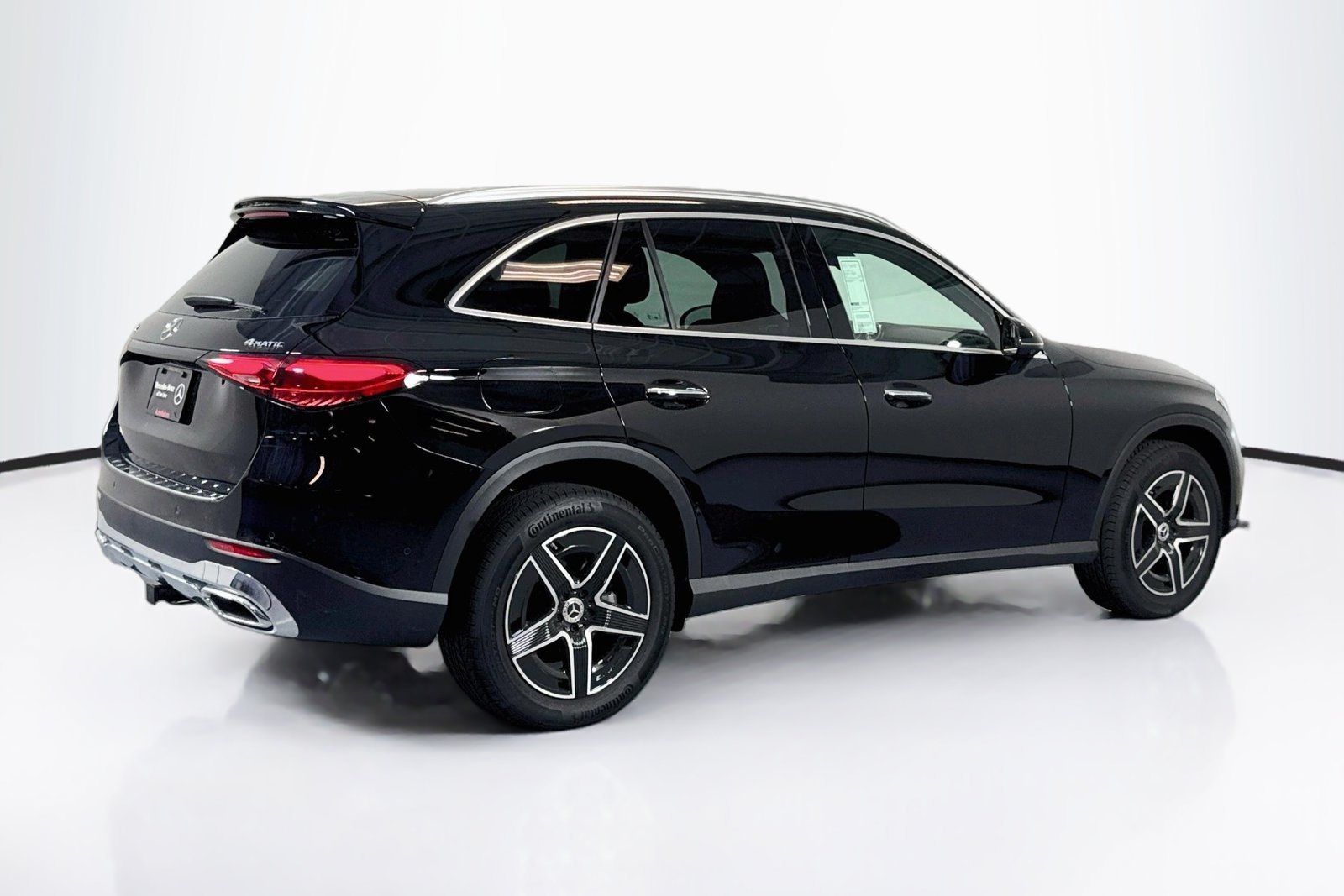 New 2026 Black Mercedes-Benz GLC 300 image 5