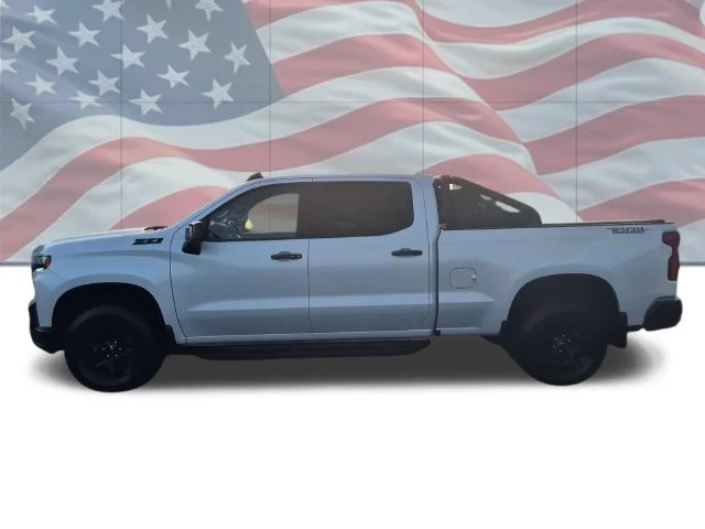 Used 2021 Beige Chevrolet LT Trail Boss image 7