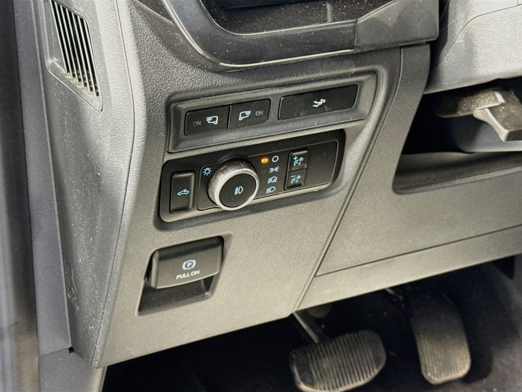 Used 2023 Carbonized Gray Metallic Ford XLT image 17