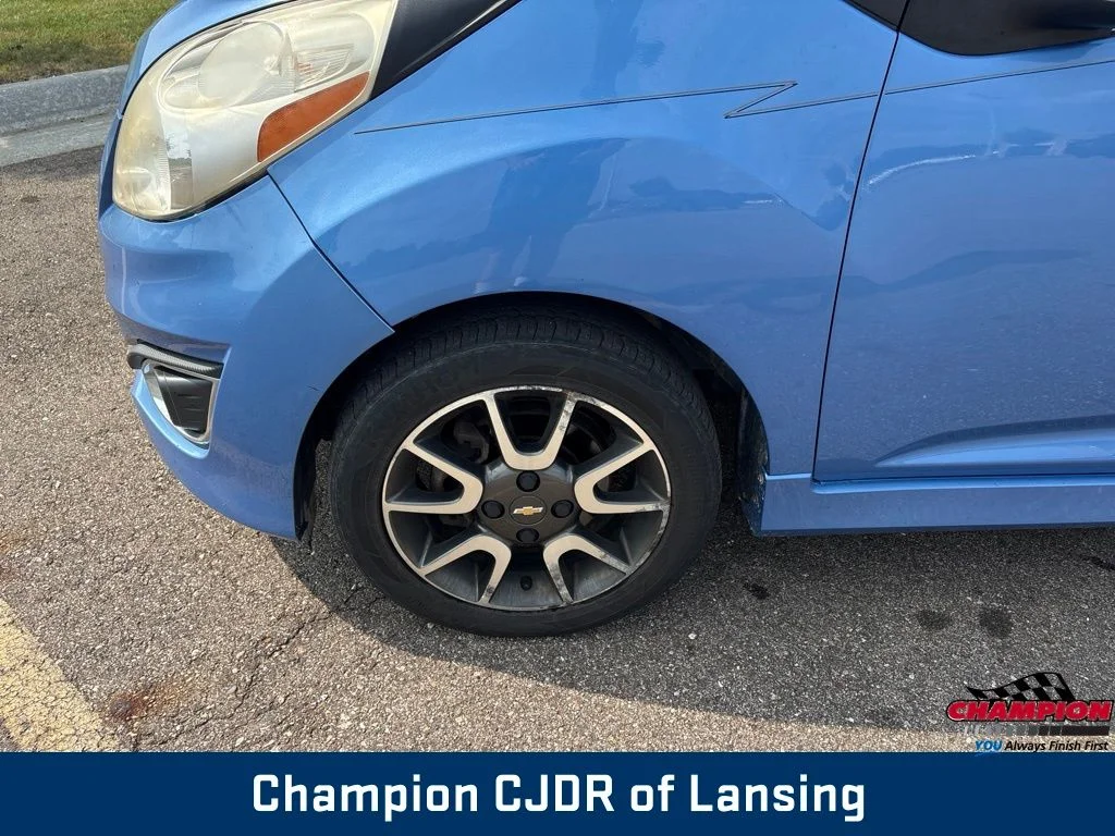 Used 2014 Blue Chevrolet 2LT image 26