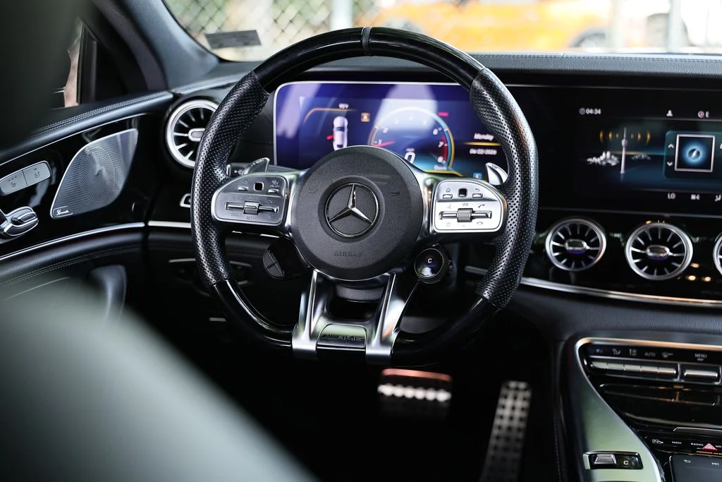 Used 2020 Brilliant Blue Metallic Mercedes-Benz Base image 31