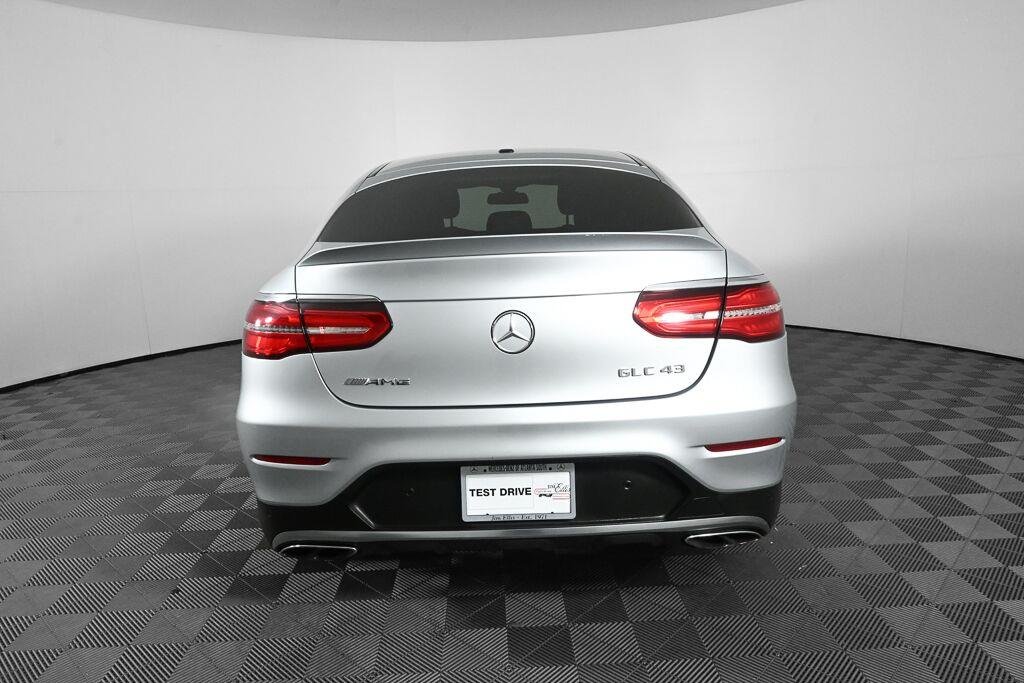 Used 2018 SELENITE GRAY METALLIC MERCEDES-BENZ TRUCK  image 29