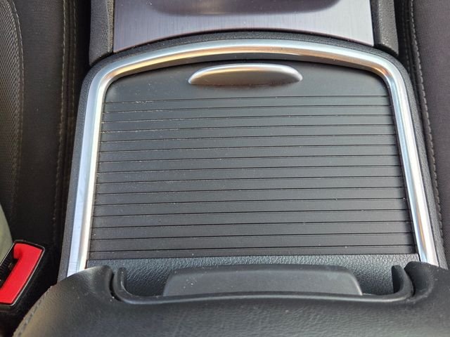 Used 2015 Silver Dodge SE image 18