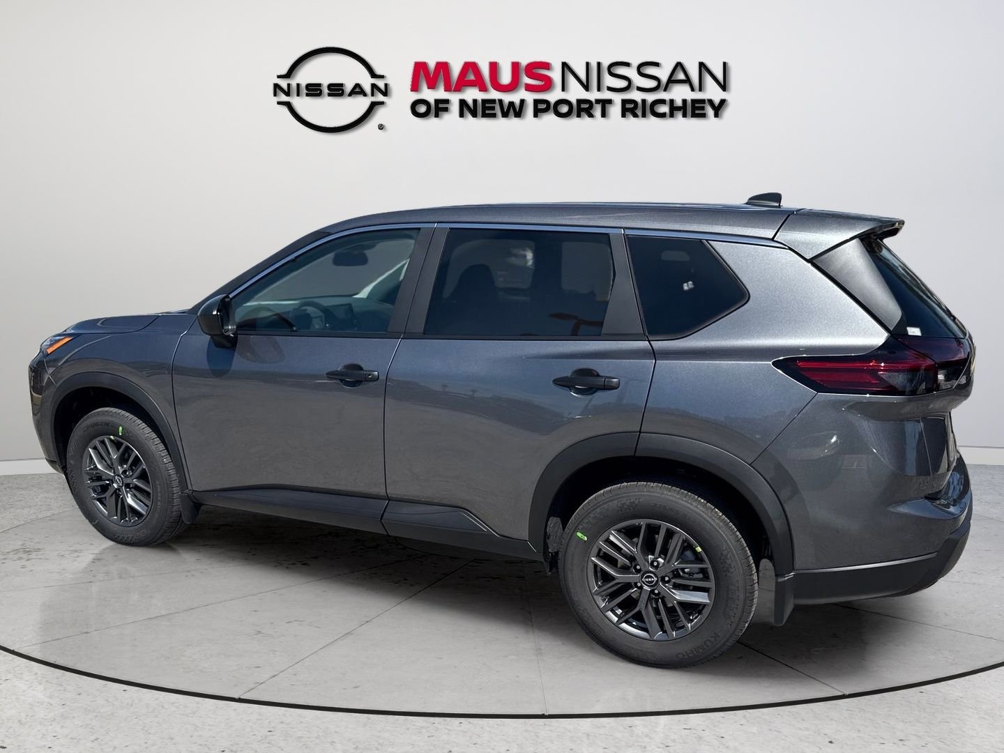 New 2026 Gray Nissan S image 9