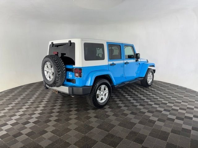 Used 2017 Blue Jeep Unlimited Sahara image 6