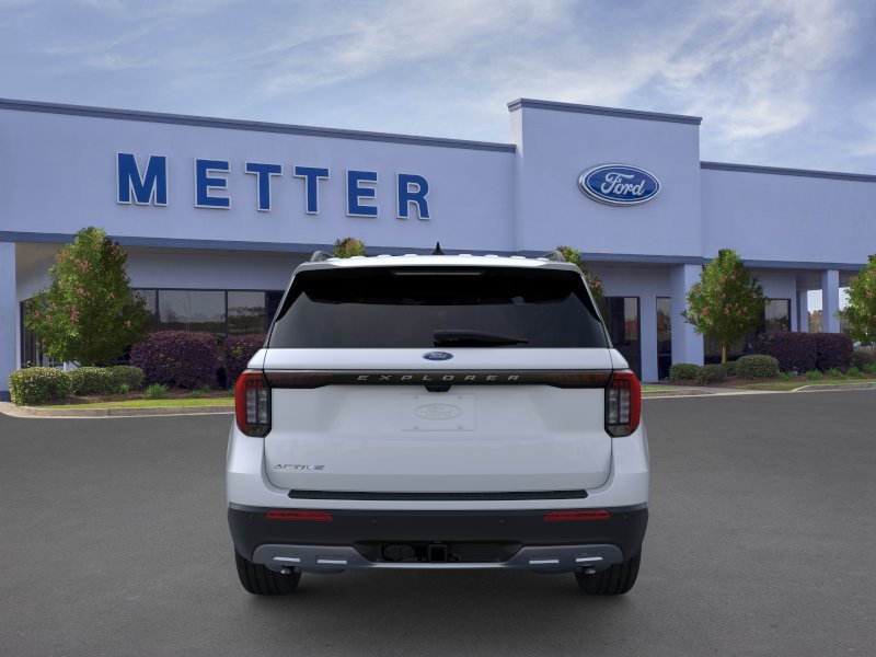 New 2026 Space White Metallic Ford Active image 6