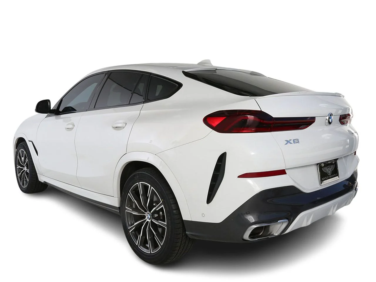Used 2023 White BMW xDrive40i image 8