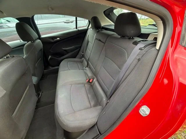 Used 2017 Red Chevrolet LT image 13
