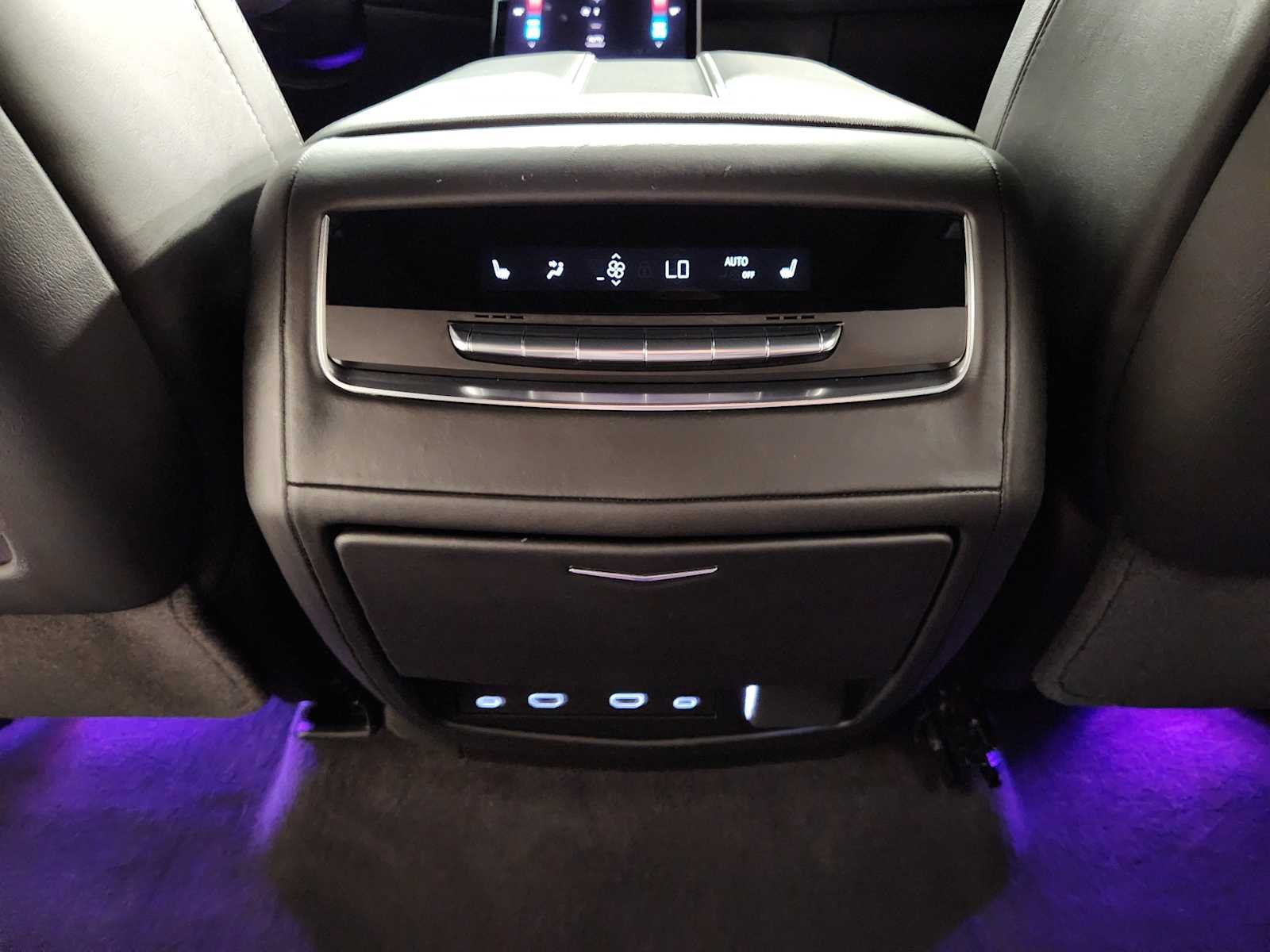 Used 2025 Crystal White Tricoat Cadillac 4WD Sport Platinum image 31