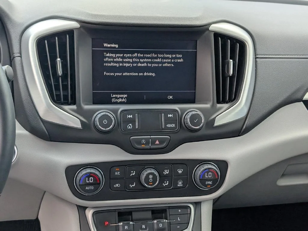 Used 2023 SUMMIT WHITE GMC SLT image 20