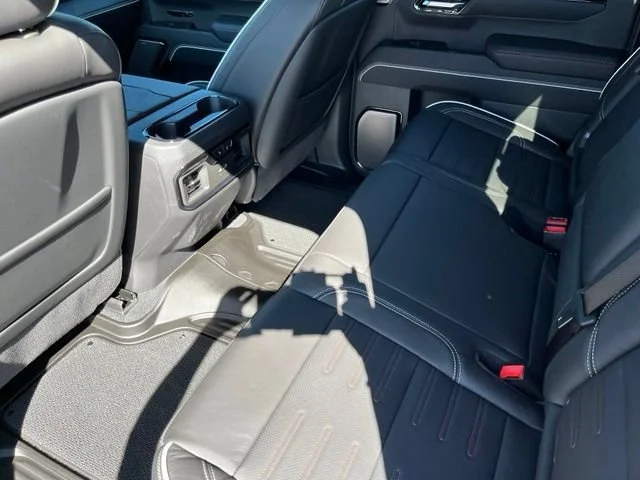 New 2026 Summit White GMC AT4X image 18