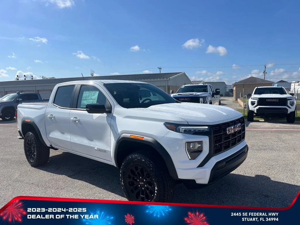 New 2026 Summit White GMC Elevation image 2