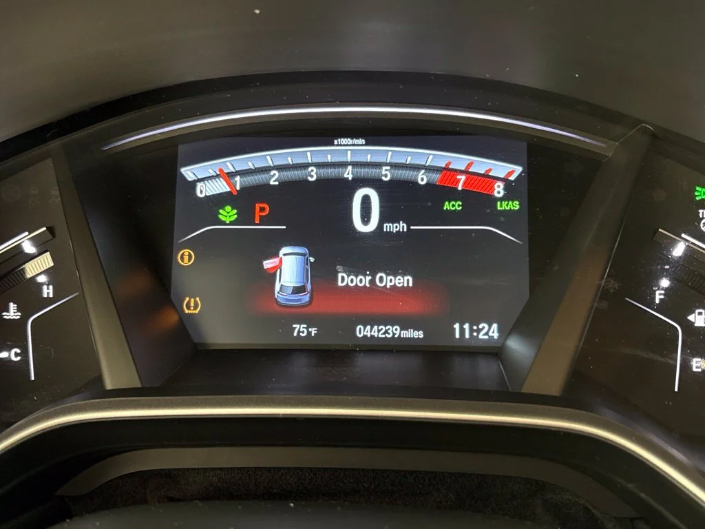 Used 2018 Gray Honda EX image 32