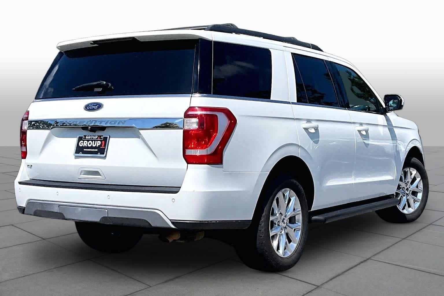 Used 2020 Star White Metallic Tri-Coat Ford XLT image 13