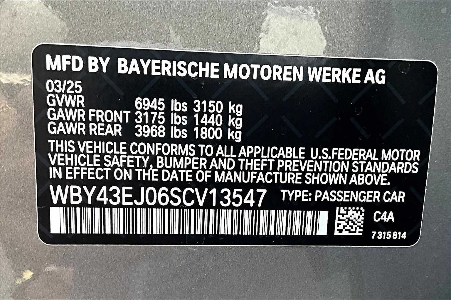 2025 BMW i7 50 - Photo 19