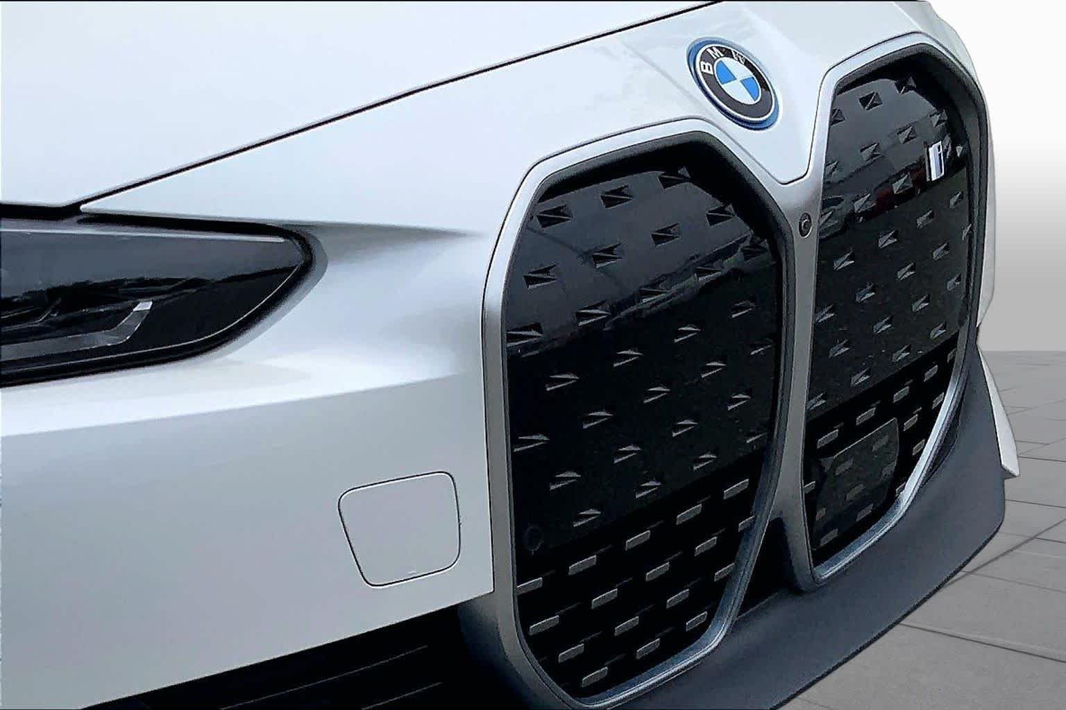 Certified Used 2023 Mineral White Metallic BMW eDrive40 image 31