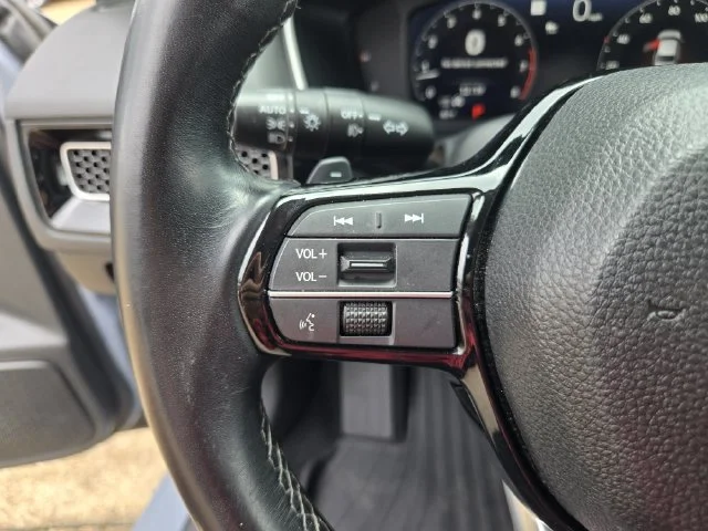 Used 2024 Gray Pearl Honda Touring image 18