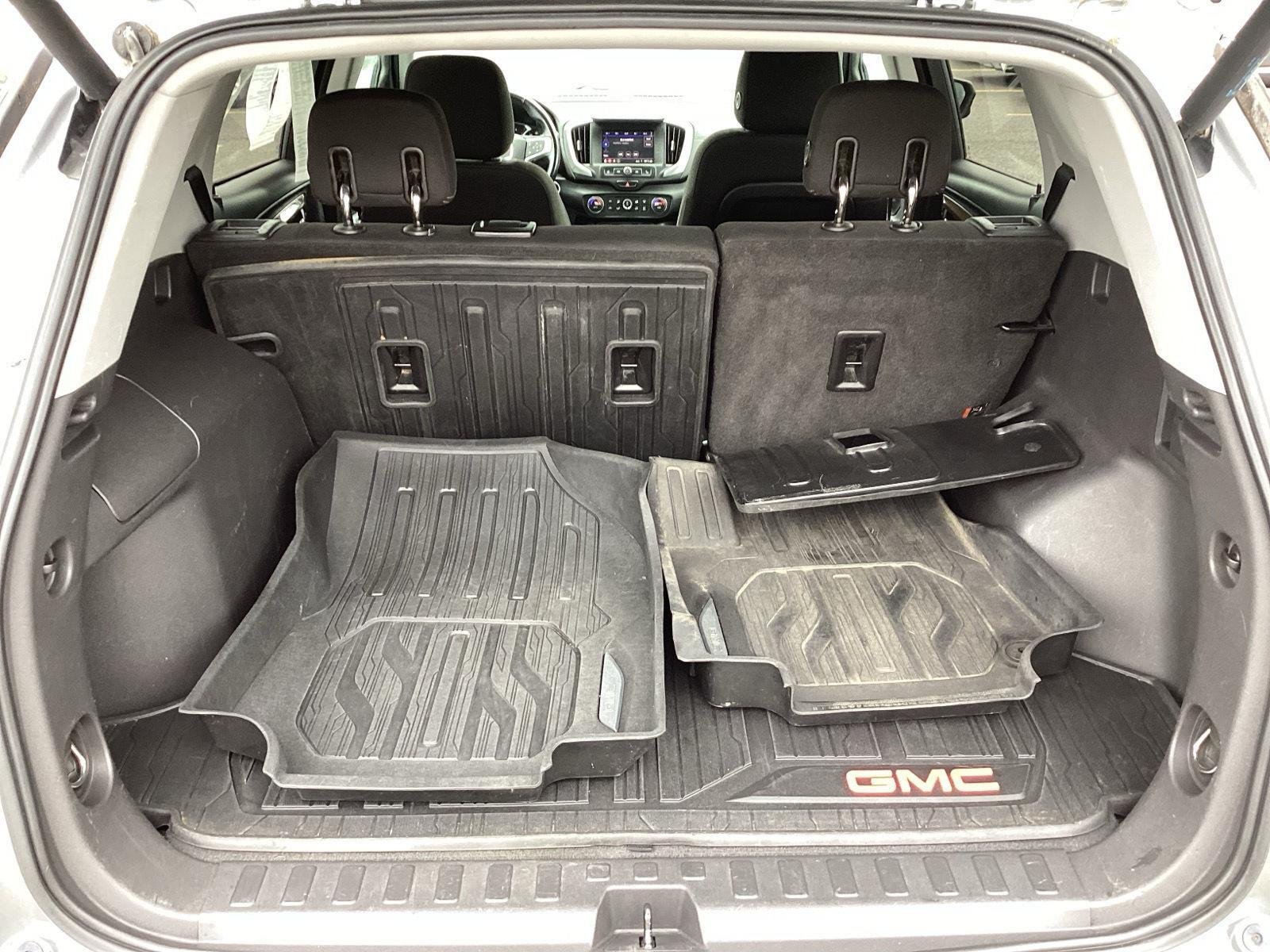 Used 2020 Satin Steel Metallic GMC SLE image 7