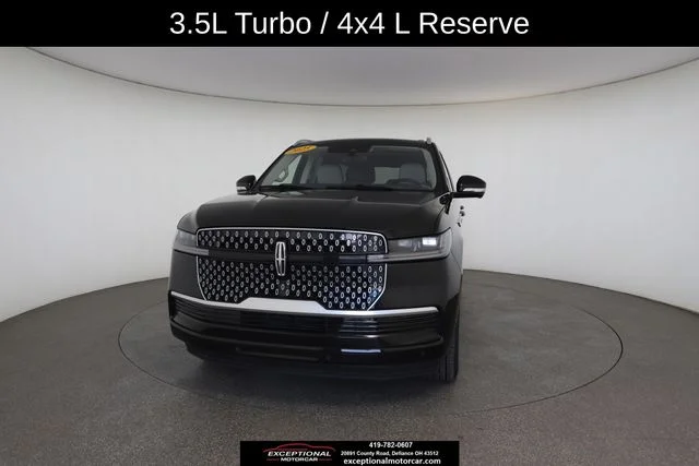 Used 2025 Black Lincoln Reserve image 32