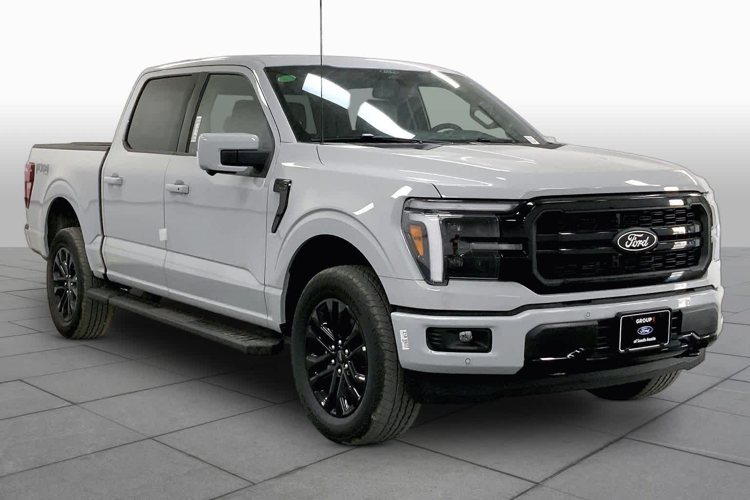 New 2026 Avalanche Ford Lariat® image 2