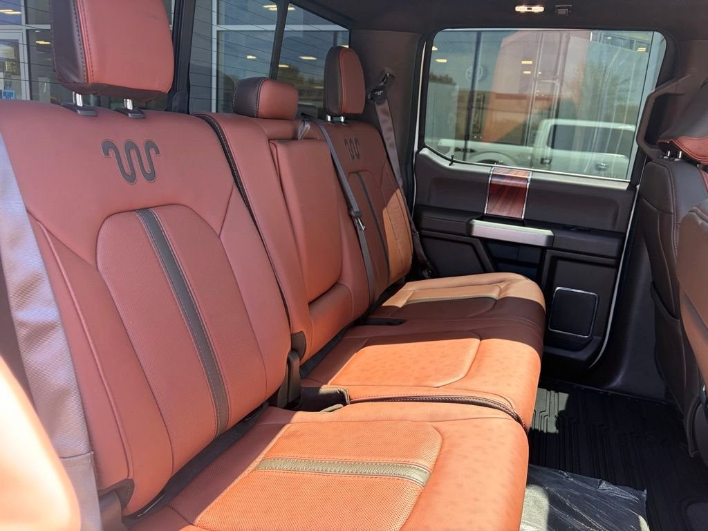 Used 2020 Oxford White Ford King Ranch image 22