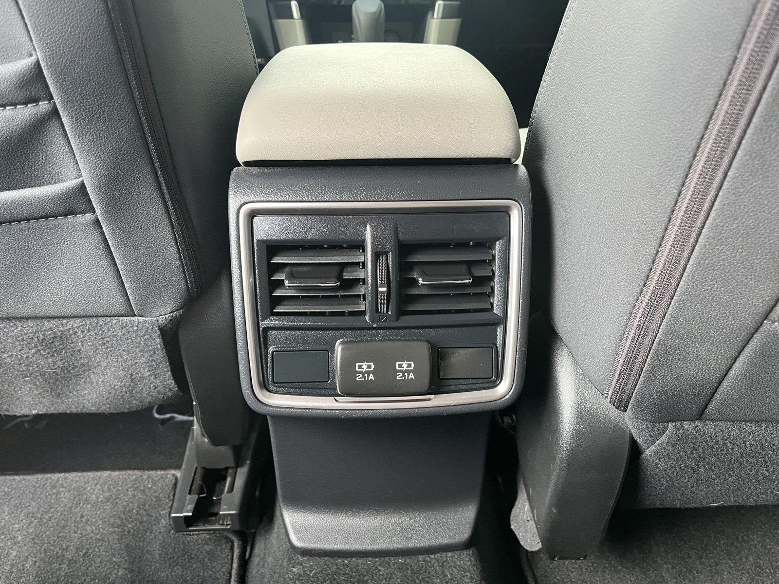 Used 2019 Jasper Green Metallic Subaru Premium image 17