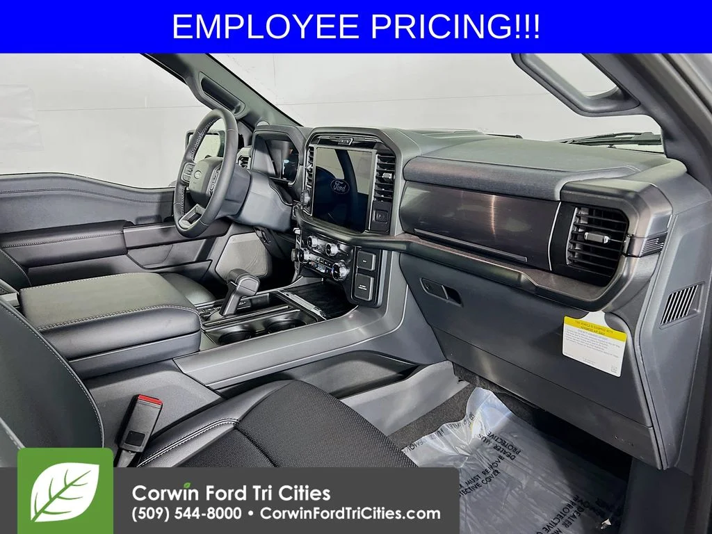 New 2026 Iconic Silver Metallic Ford Lariat image 30