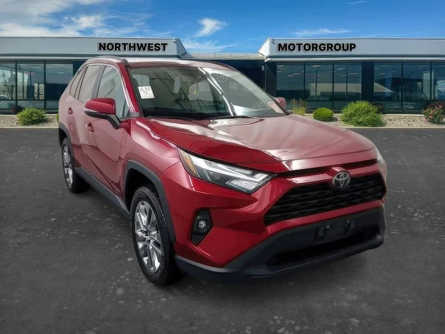 2024 Toyota RAV4 XLE Premium
