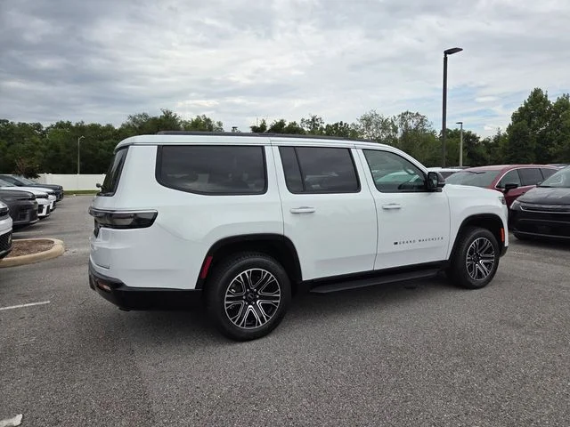 New 2026 Bright White Clear-Coat Exterior Paint Jeep  image 12